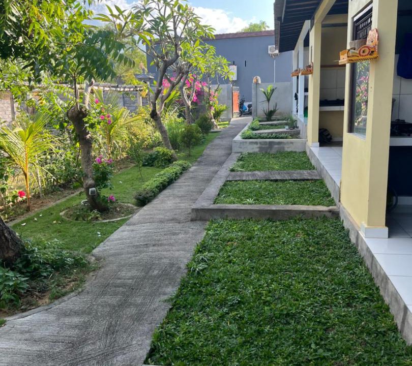 Photo of Others in Tulamben