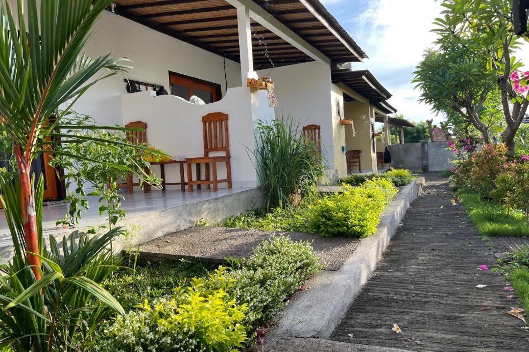 Photo of Others in Tulamben