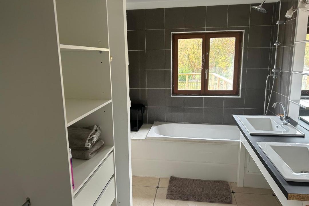 Photo of Others in Diges