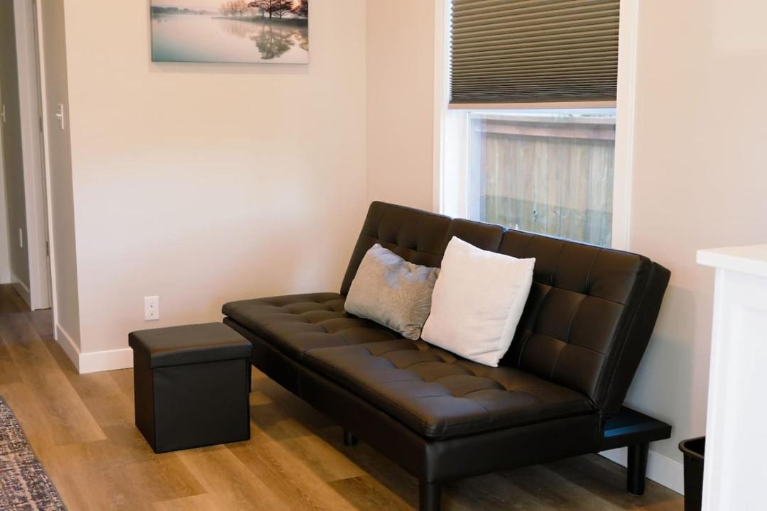 Photo of Others in Monroe