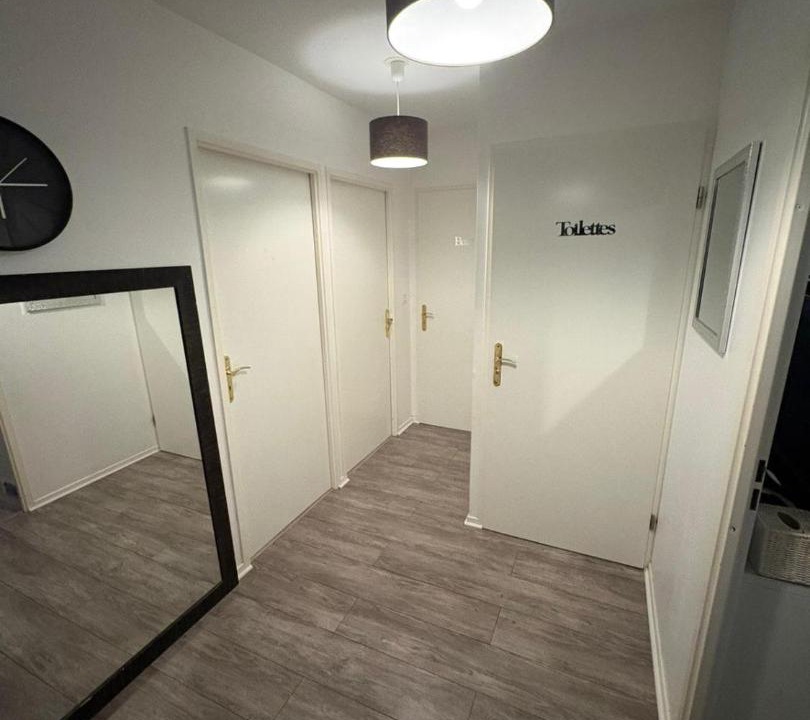 Photo of Others in Noyer Renard