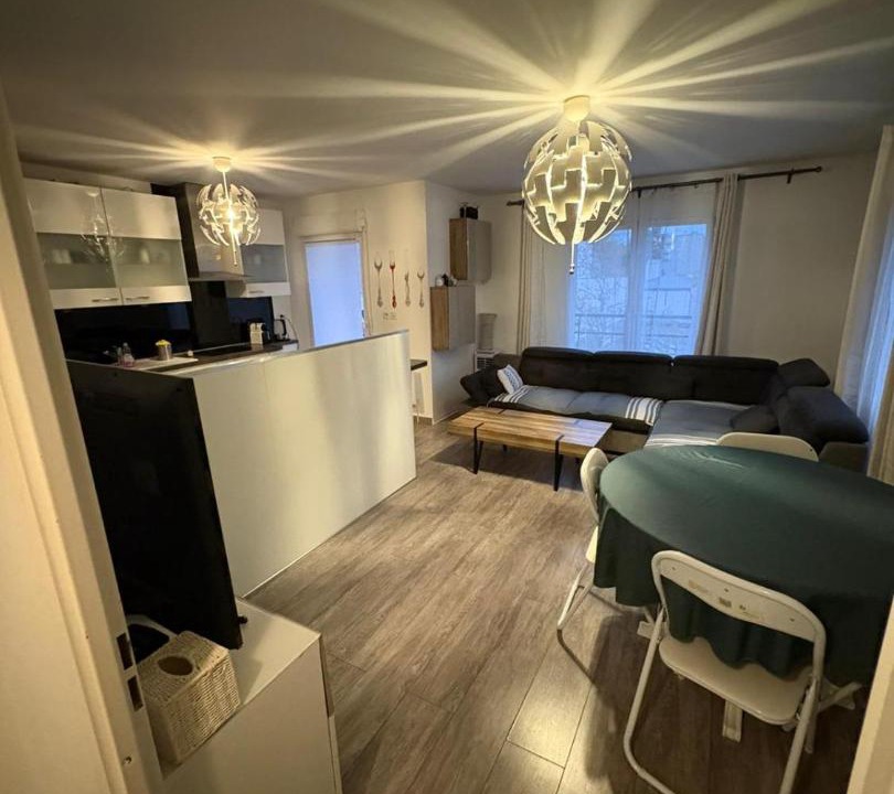 Photo of Others in Noyer Renard