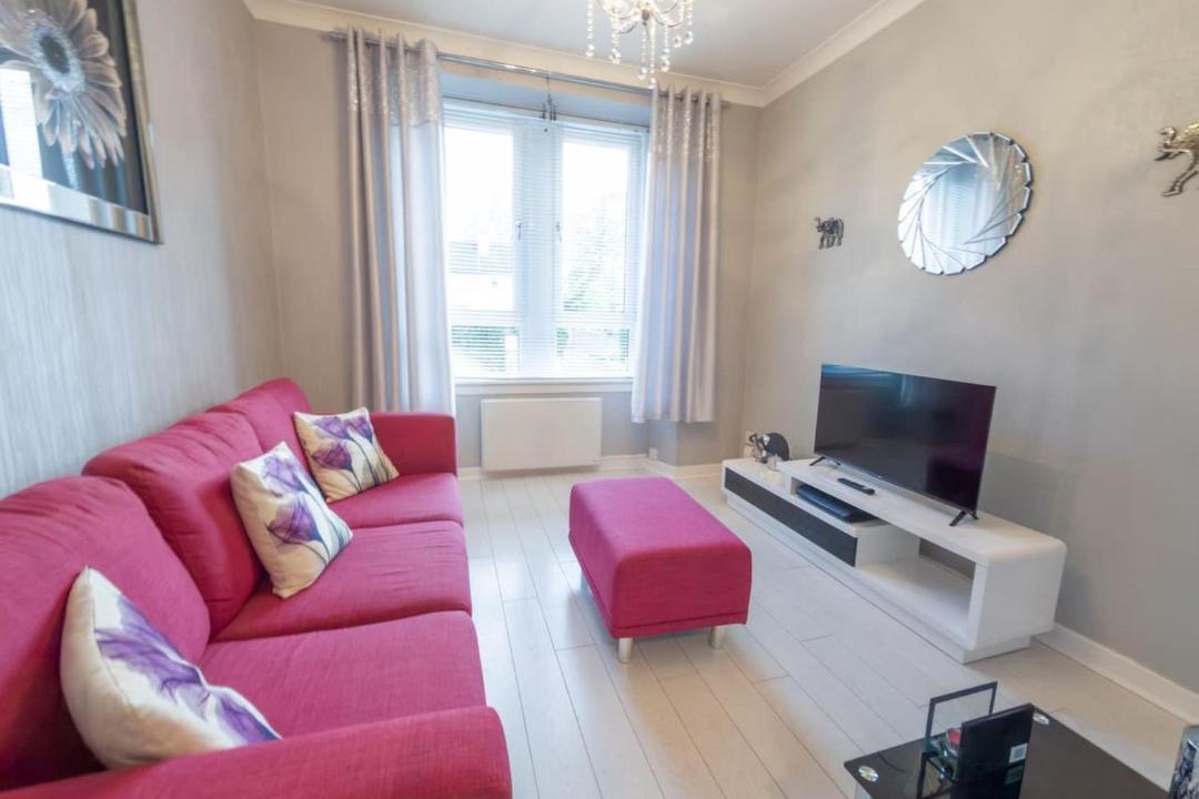 Photo of Livingroom in Renfrew