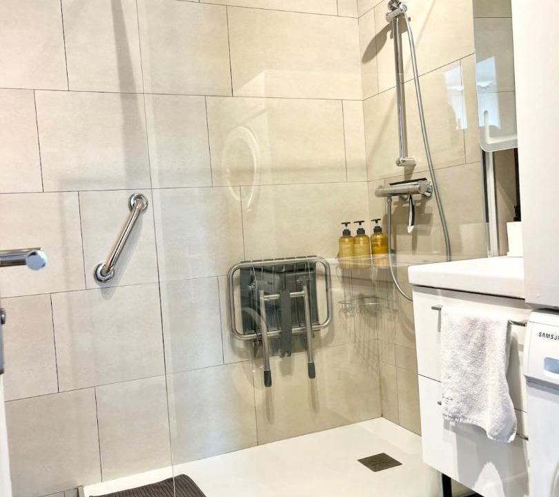 Photo of Bathroom in Parchamp–Albert Kahn