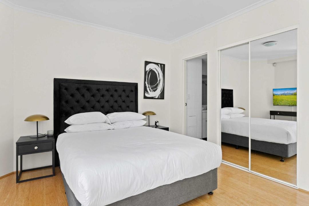 Photo of Others in Chippendale