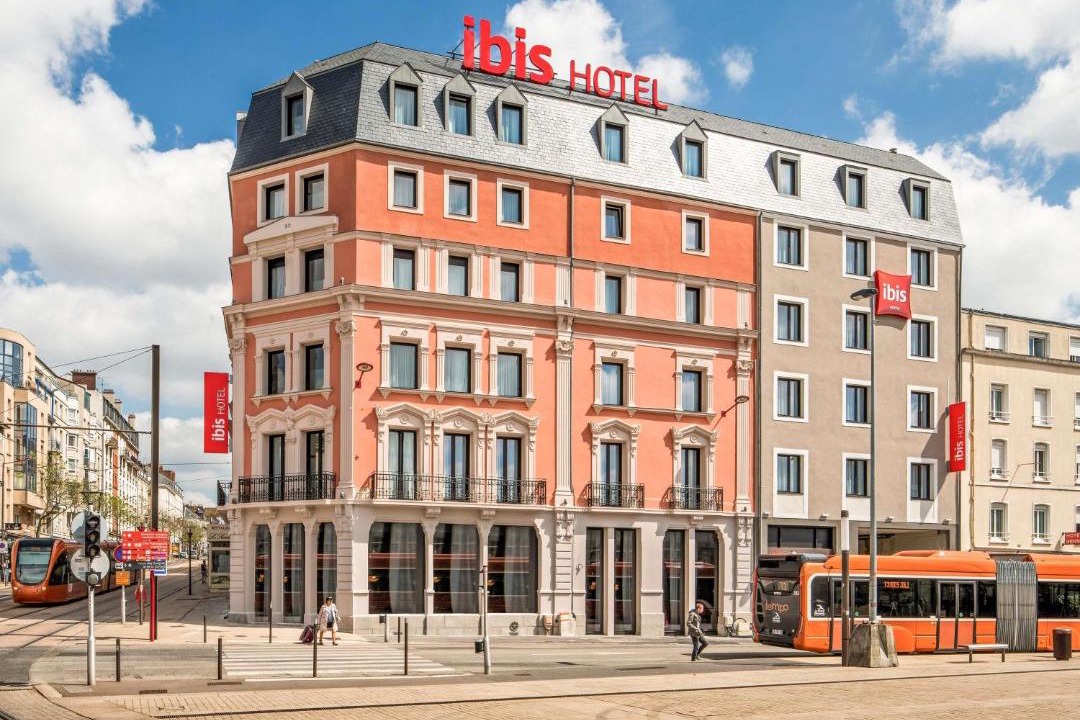 Photo of Others in Le Mans