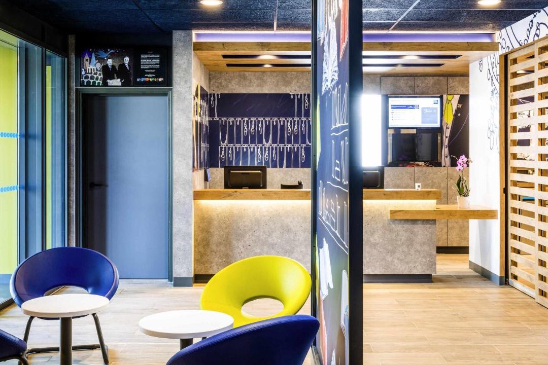 Photo of Others in Orly