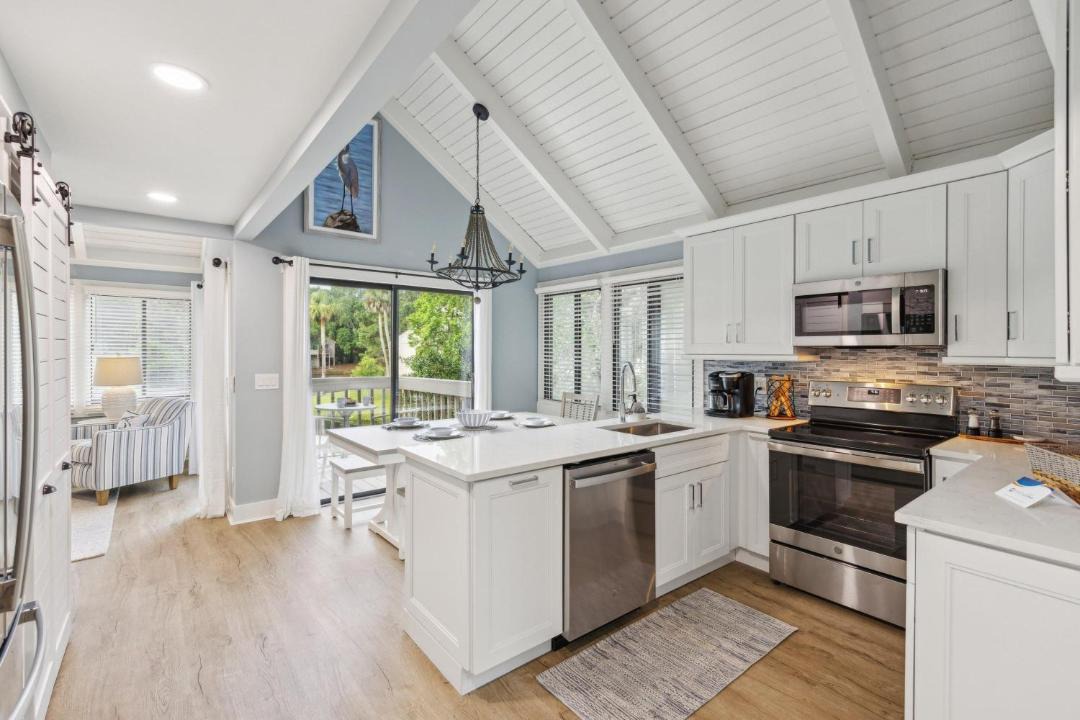 Photo of Kitchen in Night Heron