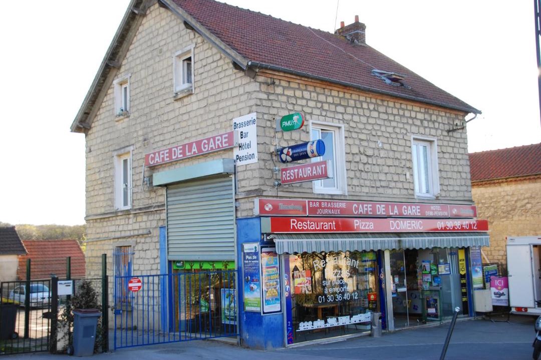 Photo of Buildings in Mery-sur-Oise