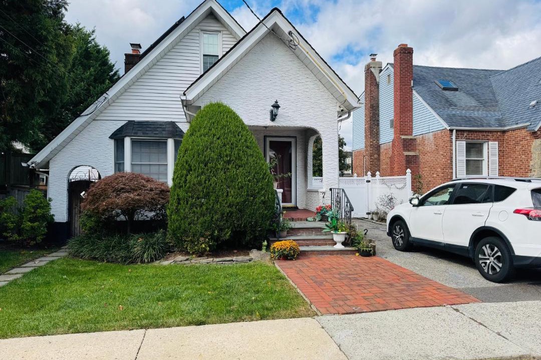 Photo of Others in West Hempstead