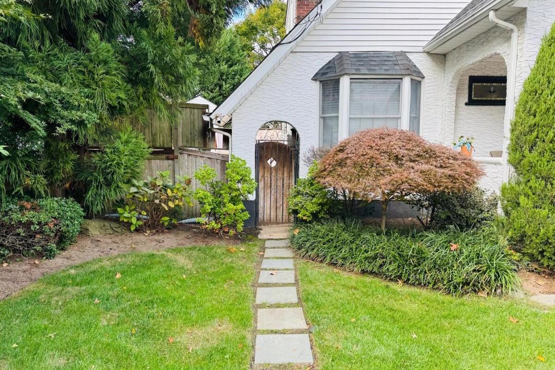 Photo of Others in West Hempstead