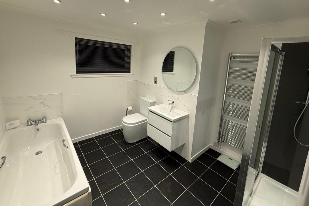 Photo of Bathroom in Cairndow