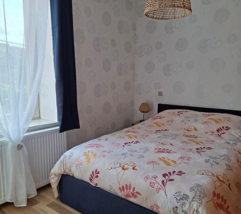 Photo of Bedroom in Val-et-Chatillon