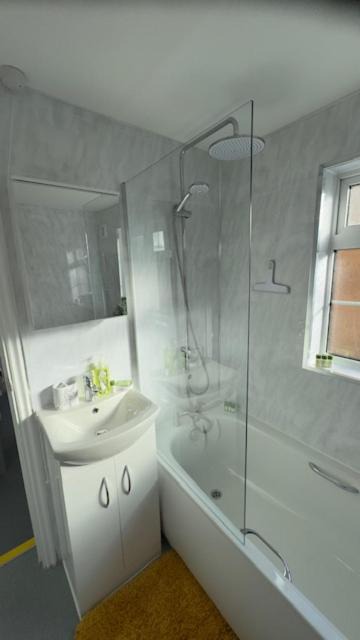 Photo of Bathroom in Great Baddow