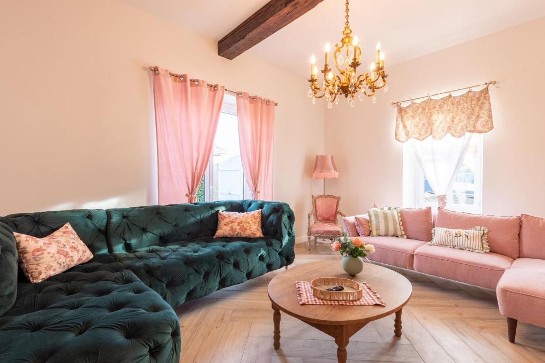 Photo of Others in Saint-Georges-de-Montaigu