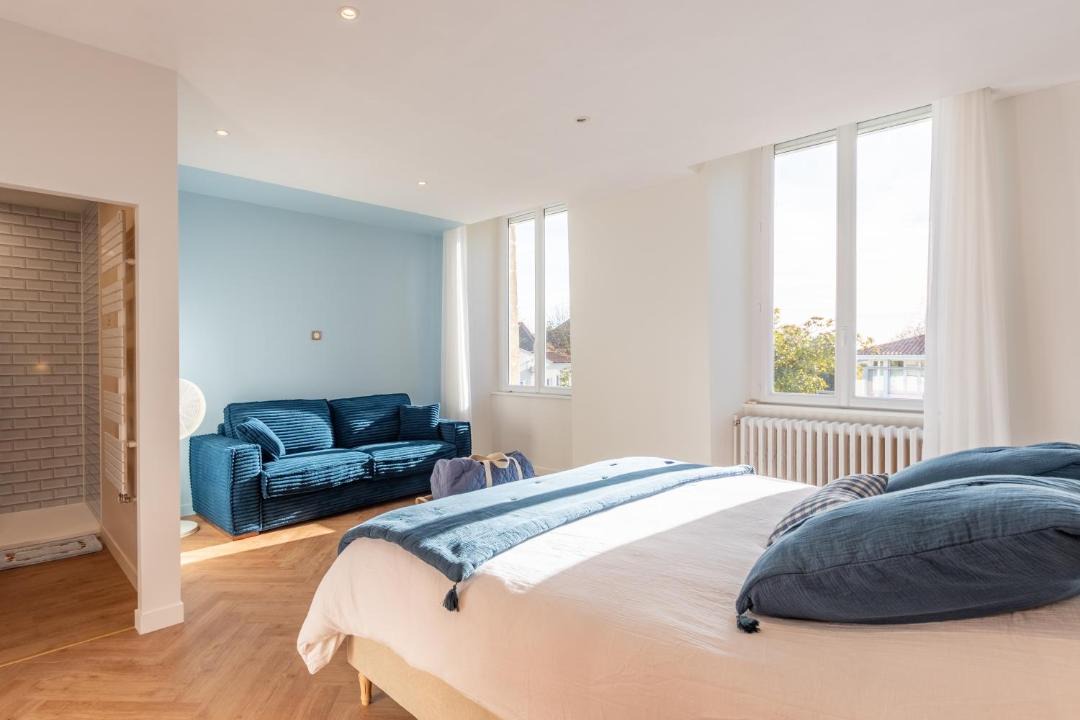 Photo of Others in Saint-Georges-de-Montaigu