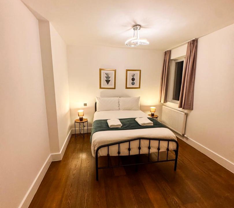 Photo of Others in Peninsula