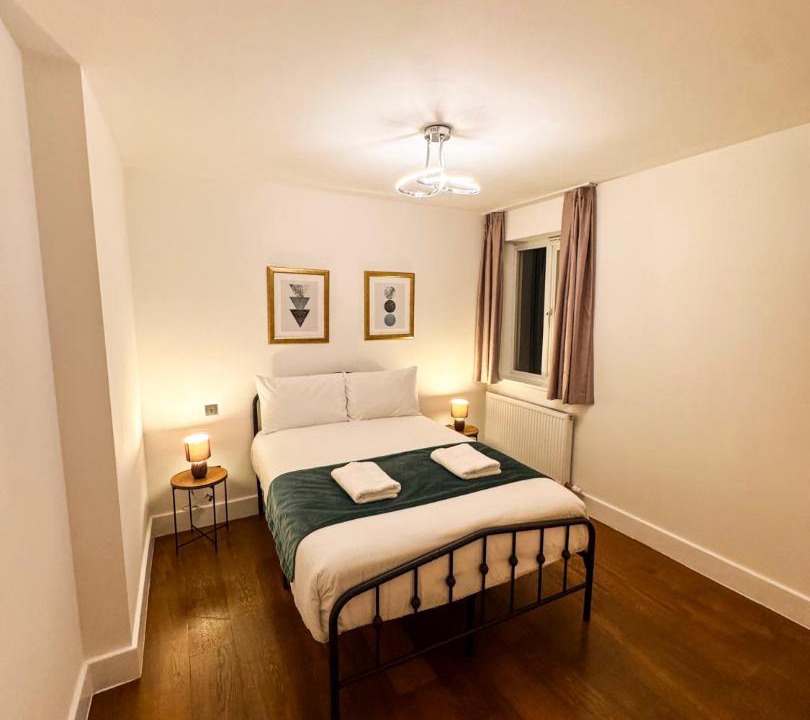 Photo of Others in Peninsula