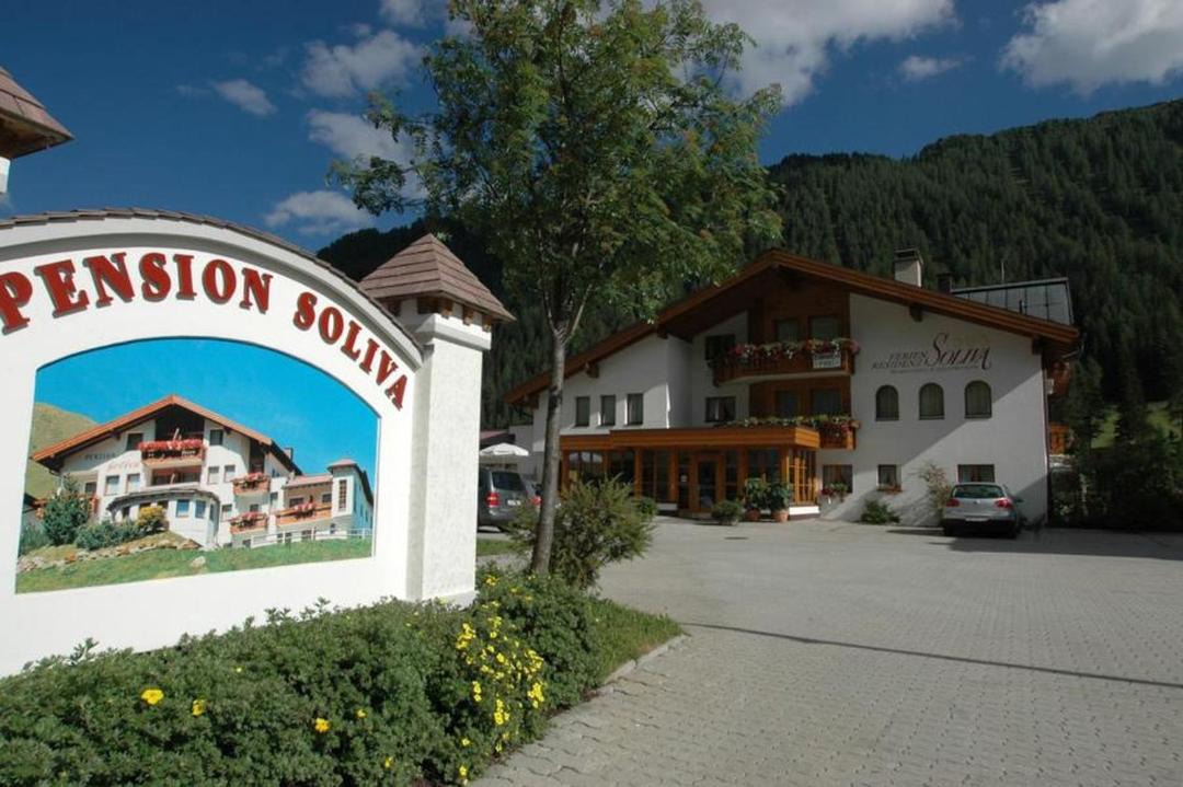 Photo of Buildings in Ravaisch