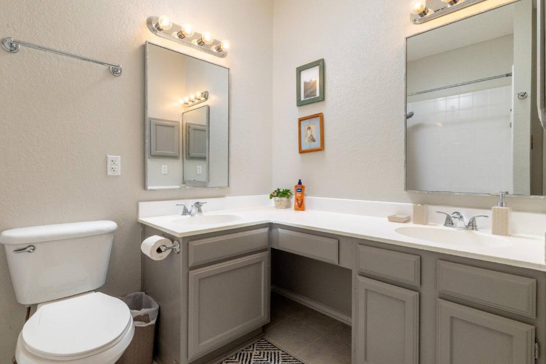 Photo of Bathroom in Euless