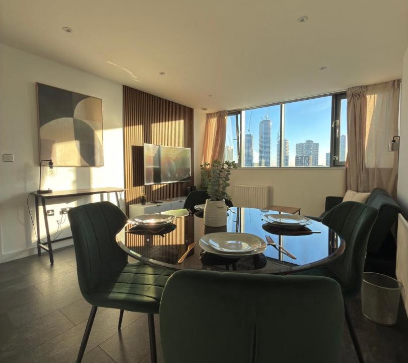 Photo of Others in Poplar