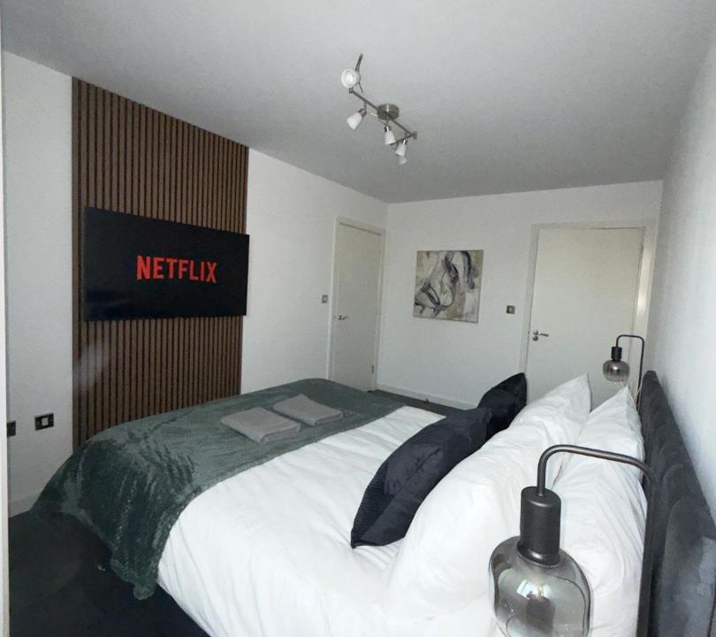 Photo of Others in Poplar