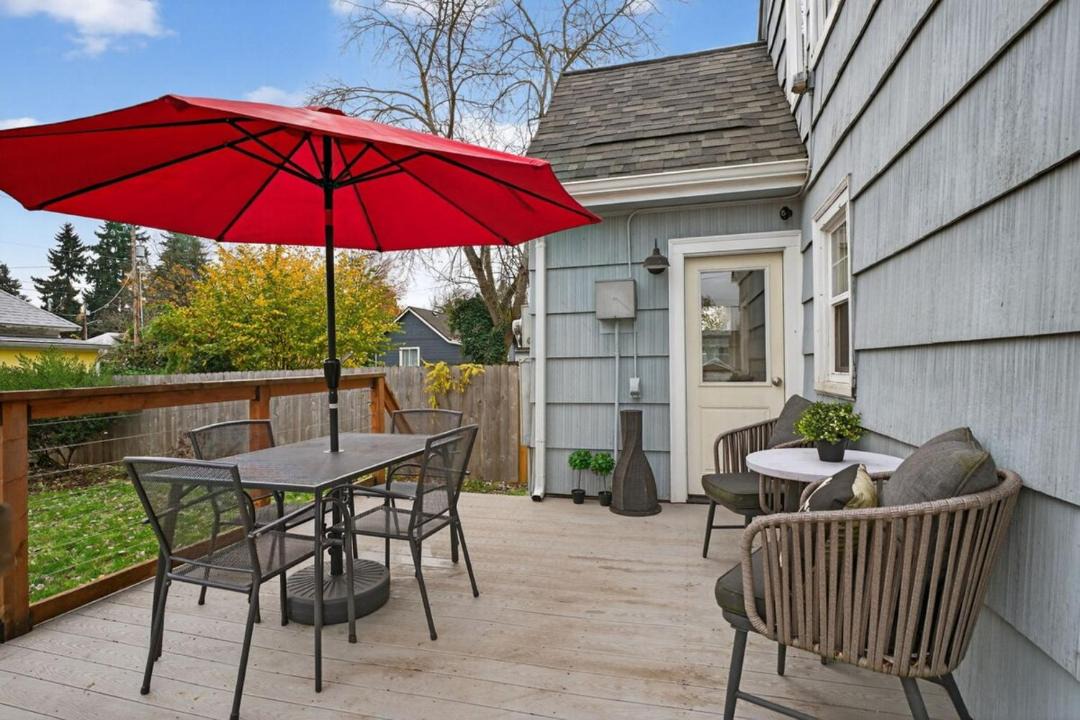 Photo of Patio Balcony in Hough