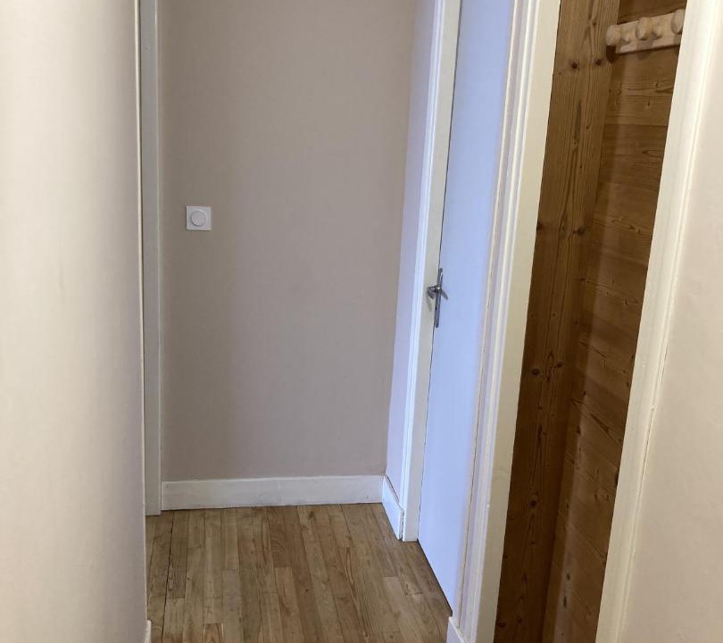 Photo of Others in Saint-Jacques-des-Blats