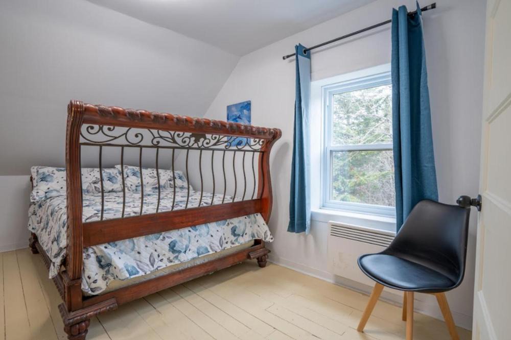 Photo of Bedroom in Saint-Roch-de-Mekinac