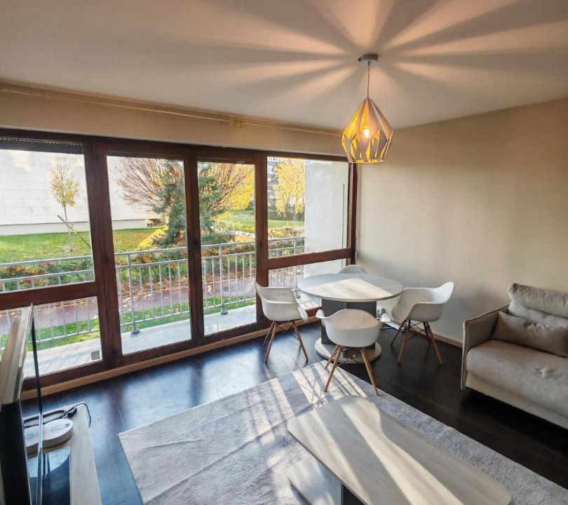 Photo of Others in Velizy-Villacoublay