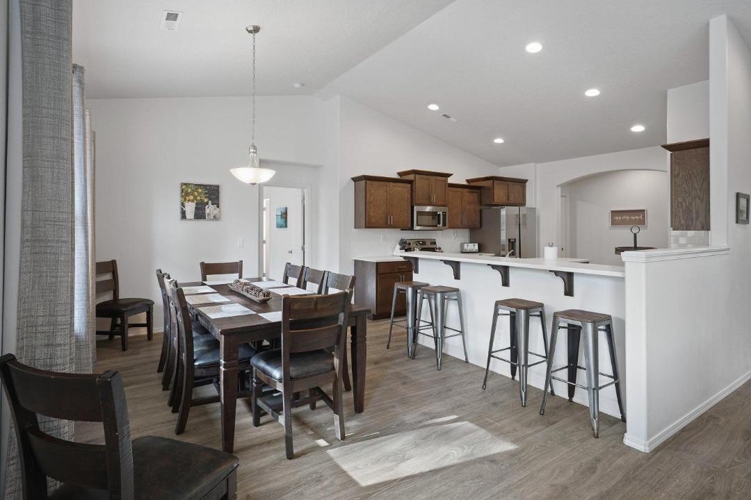 Photo of Kitchen in Oregon Water Wonderland
