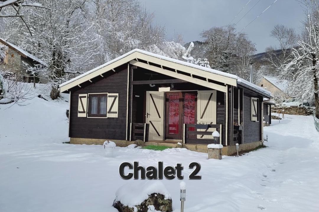 Photo of Others in Saurat