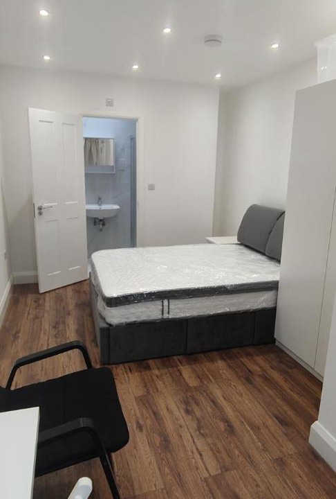 Photo of Others in London Borough of Ealing