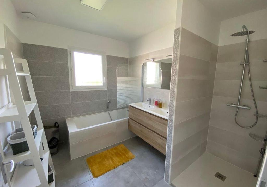 Photo of Bathroom in Montech