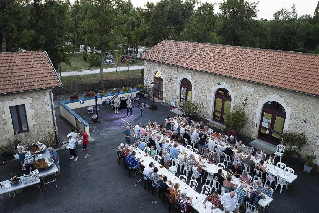 Photo of Others in Montpon-Menesterol