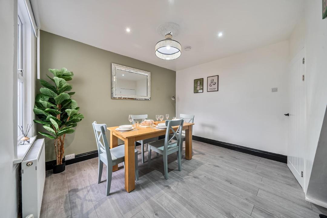 Photo of Others in Fenny Stratford