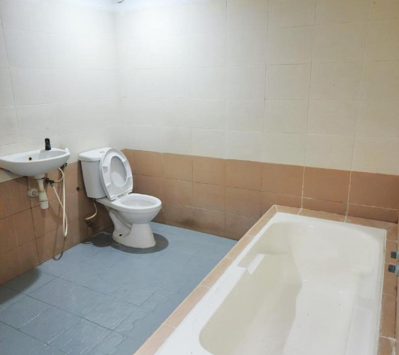 Photo of Bathroom in Dinoyo