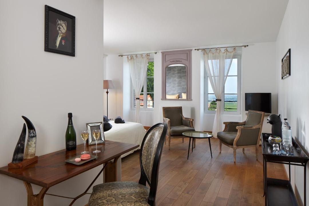 Photo of Others in Hautvillers