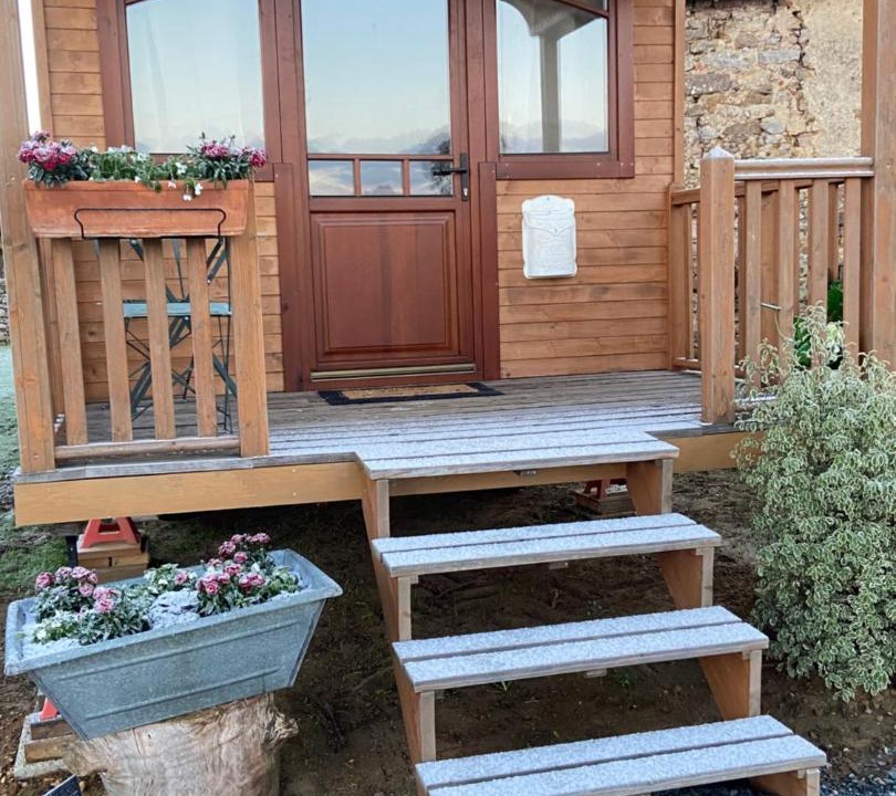 Photo of Others in Neuville-sur-Sarthe