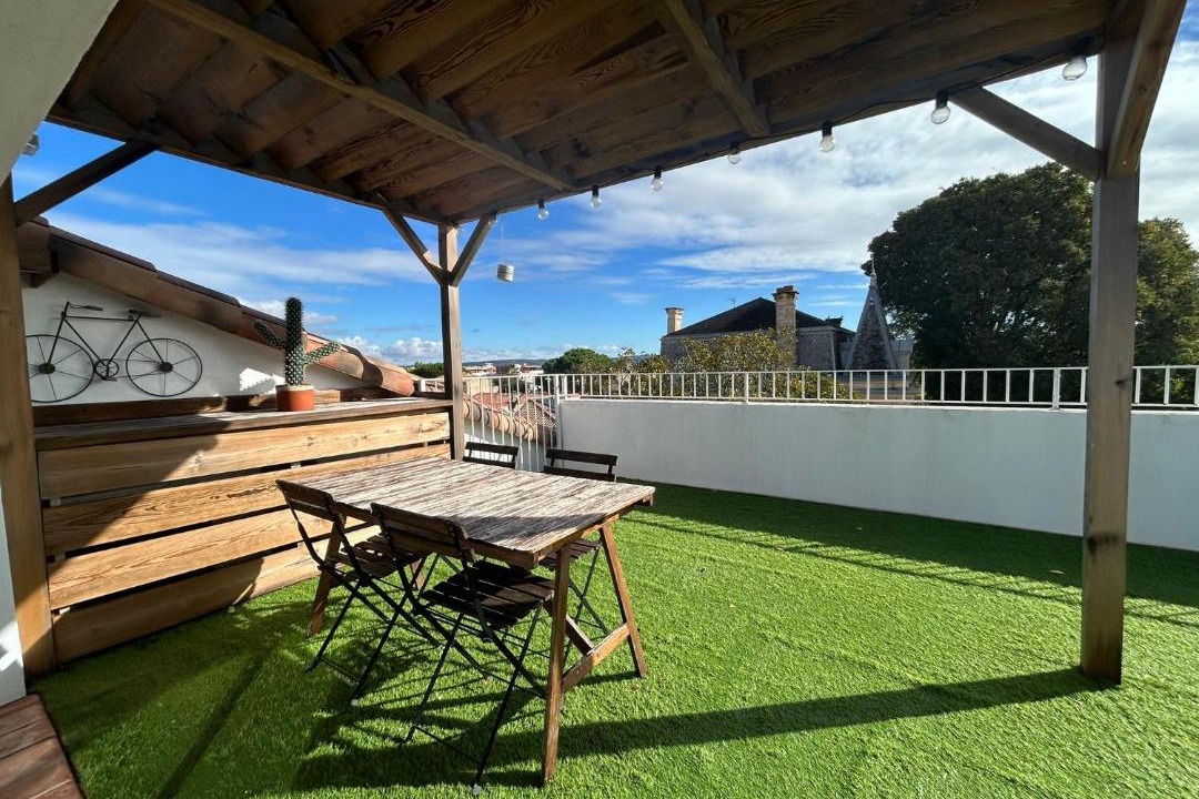 Photo of Patio Balcony in Convention