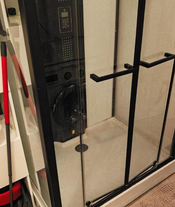 Photo of Others in L'Hay-les-Roses