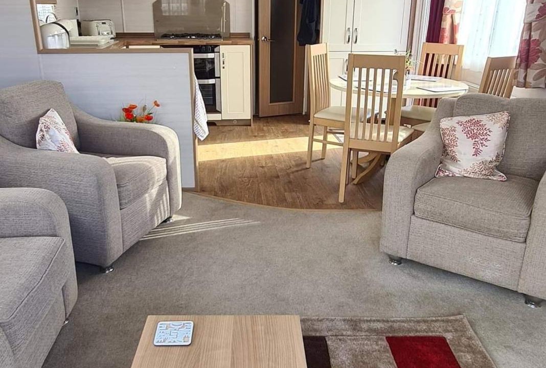 Photo of Others in Crowle