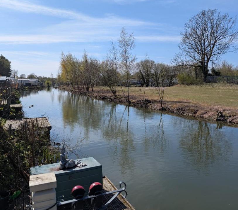 Photo of Others in Crowle