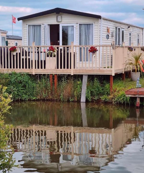 Photo of Others in Crowle