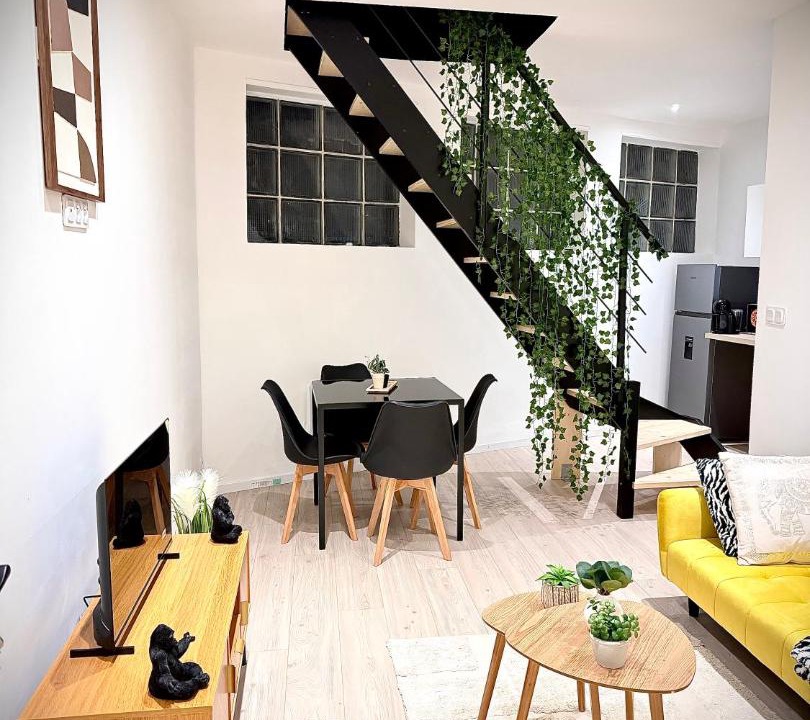 Photo of Others in Roye