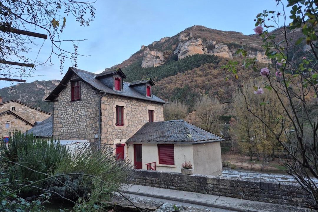Photo of Others in Les Vignes