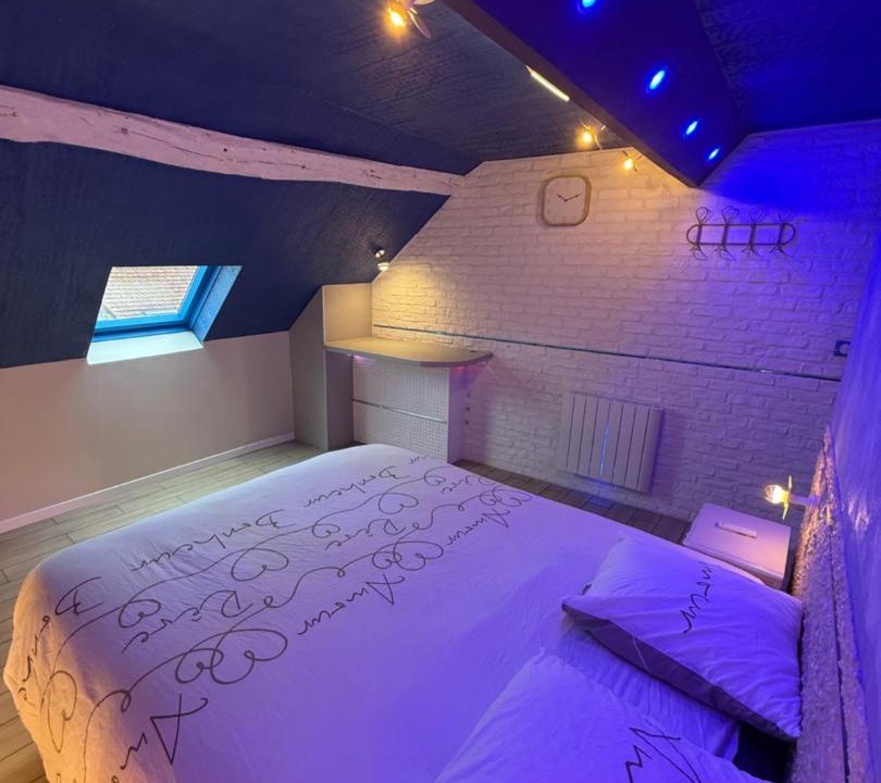 Photo of Bedroom in Pont-Sainte-Maxence