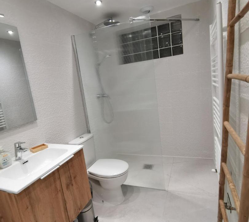 Photo of Bathroom in Deuil-la-Barre