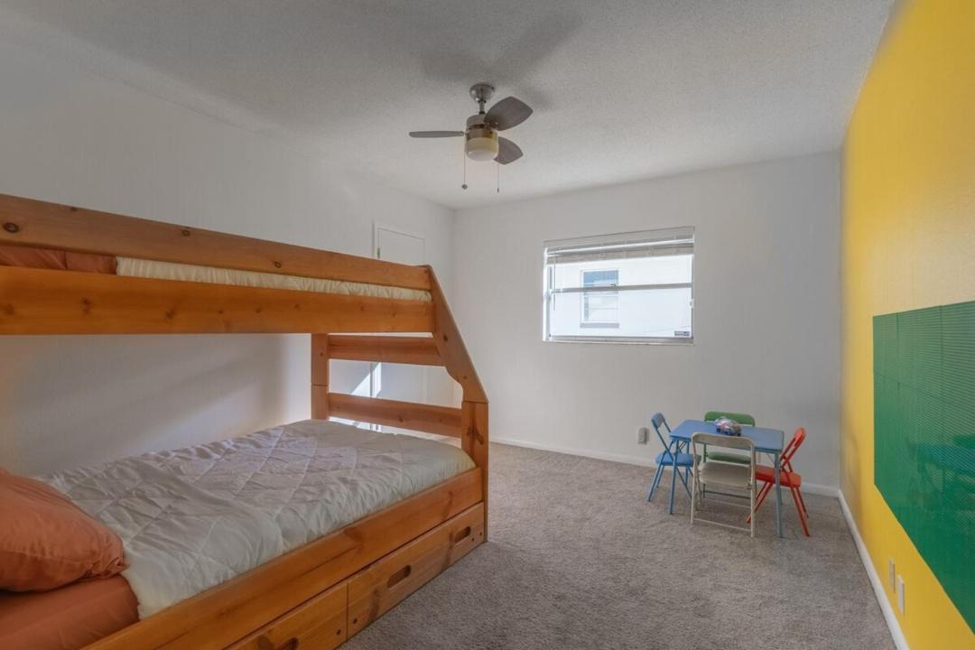 Photo of Bedroom in Cypress Gardens