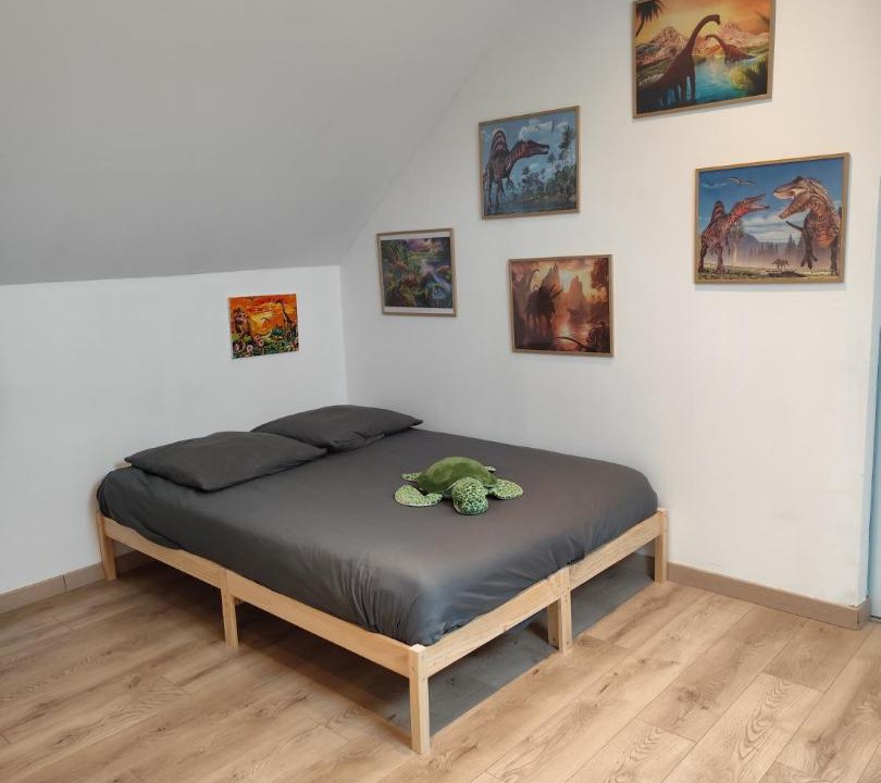Photo of Bedroom in Neuville-sur-Sarthe